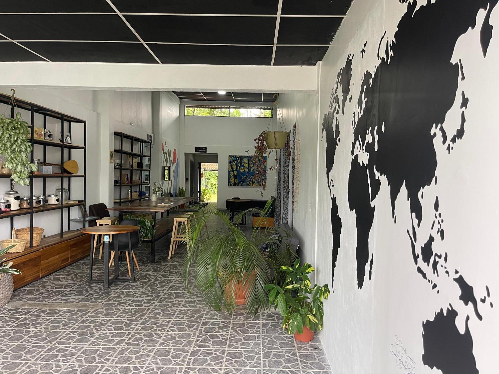 Asha Hostel La Fortuna Eksteriør billede